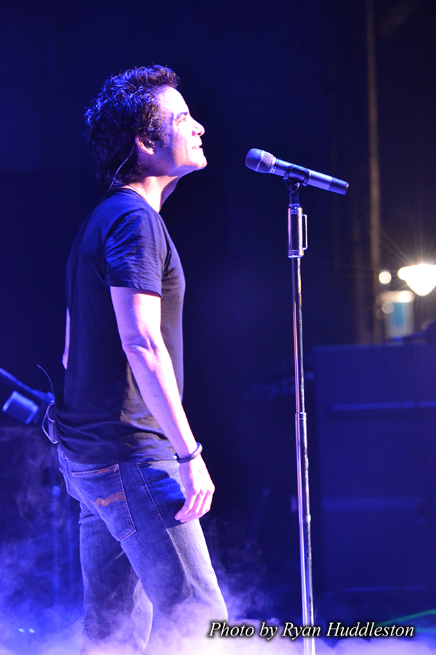Pat Monahan Train Tour 2013
